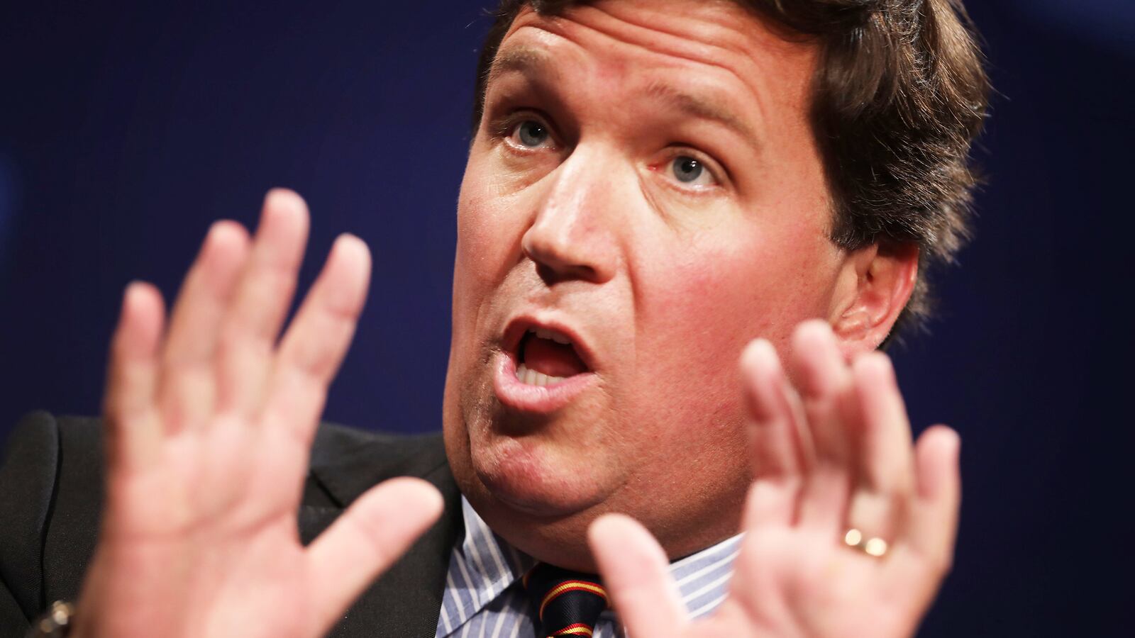 201204-carlson-tease_clfam1