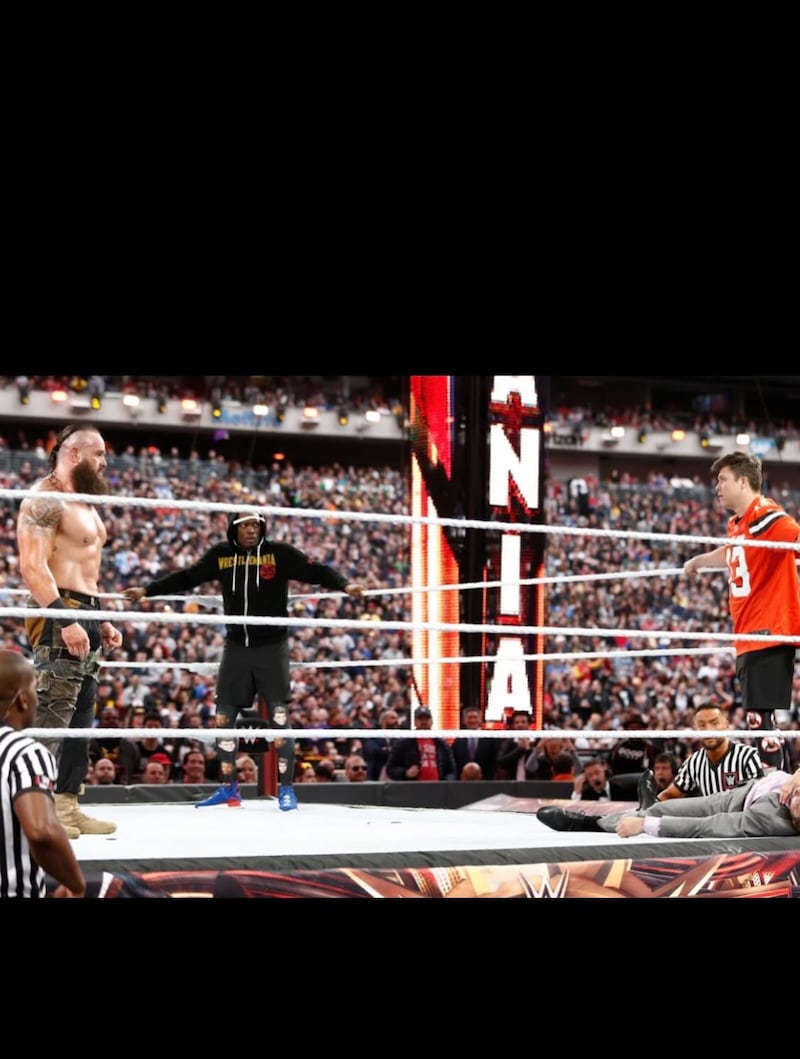 michael che colin jost wrestlemania