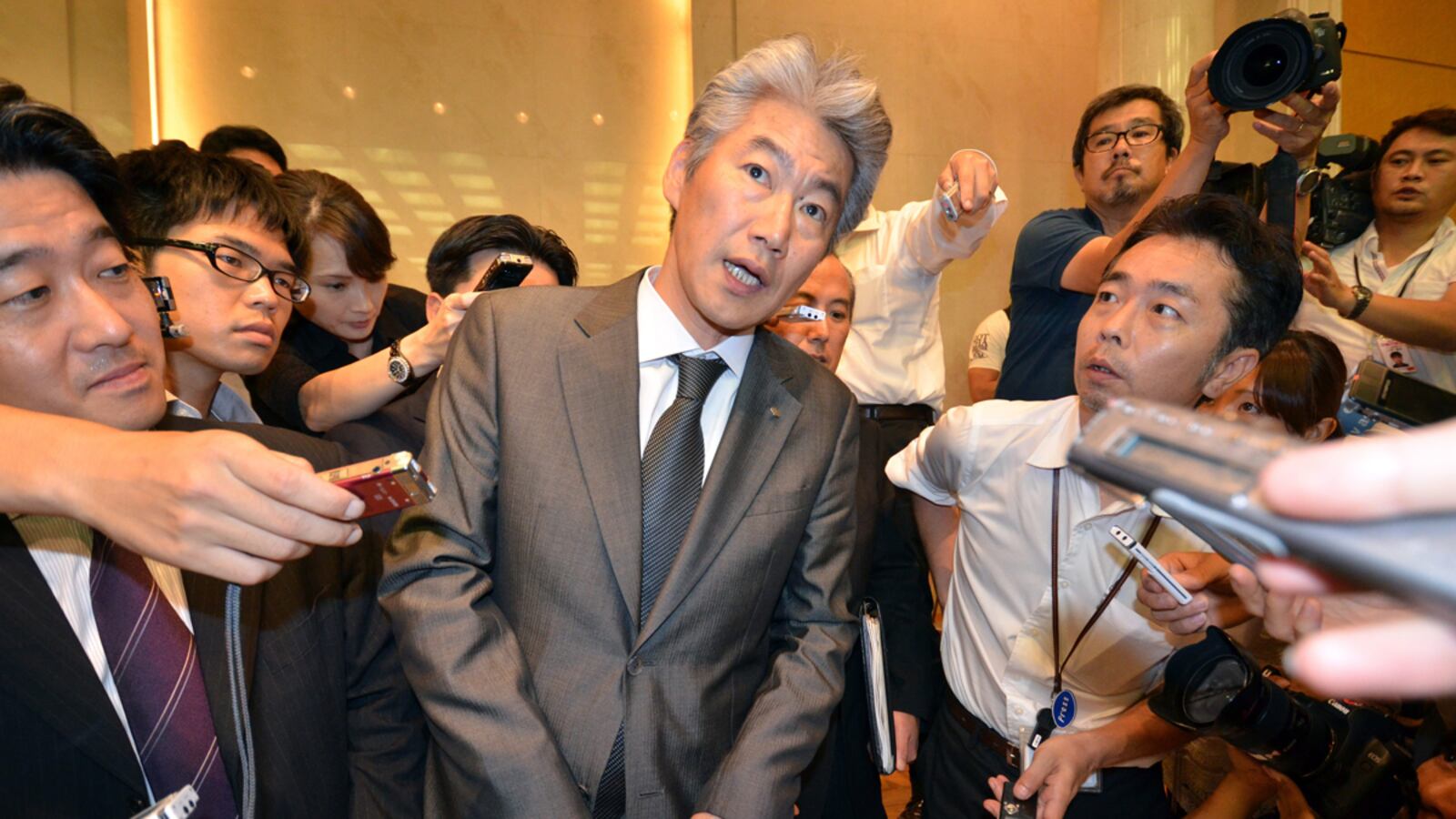 cheats/2012/07/26/nomura-ceo-resigns-over-insider-trading/nagai-resignation-nomura-bank-trading-cheat_eqbrv5
