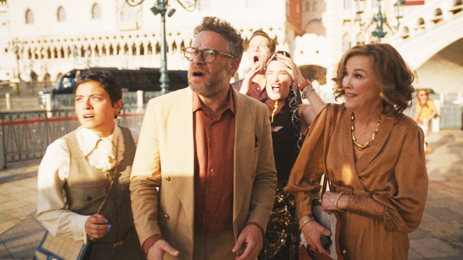 Chase Sui Wonders, Seth Rogen, Ike Barinholtz, Kathryn Hahn and Catherine O’Hara in The Studio.