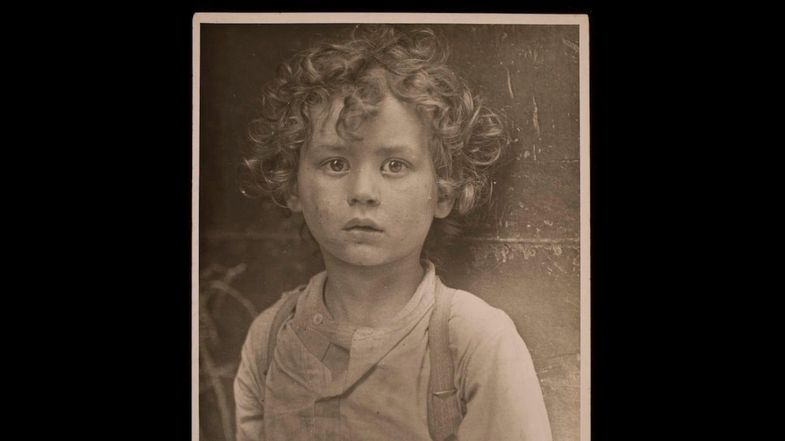 articles/2014/01/16/lewis-hine-at-the-international-center-of-photography-is-the-daily-pic-by-blake-gopnik/hine-daily-pic_tqs7b8