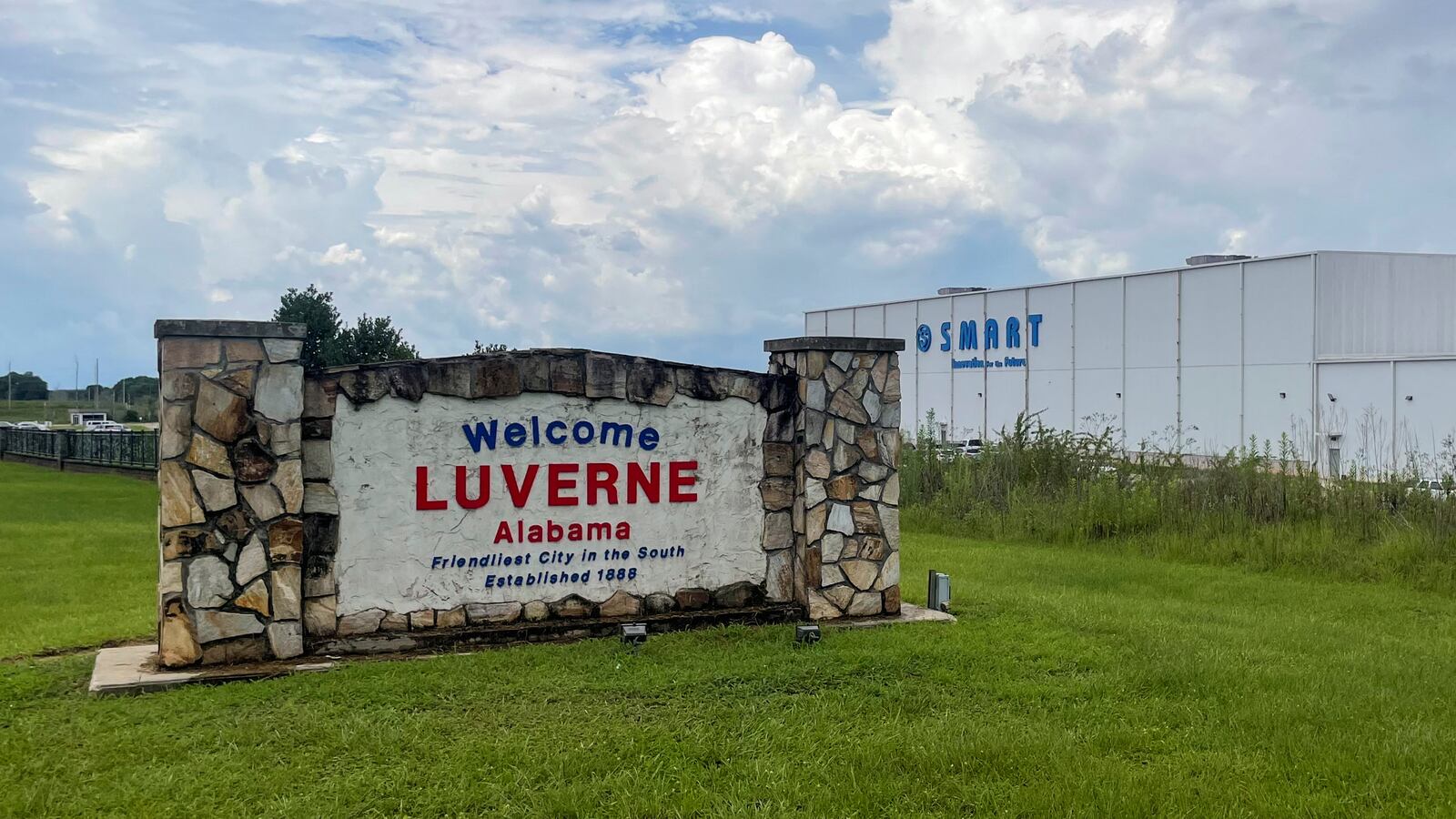 2022-07-22T133208Z_1354037194_RC2MBV9Q3P5X_RTRMADP_3_USA-IMMIGRATION-HYUNDAI_rberq1