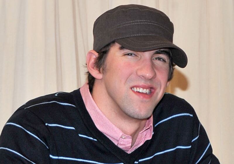 galleries/2009/11/13/stars-who-smoke-weed/smith-stoners---michael-phelps_k9zt94