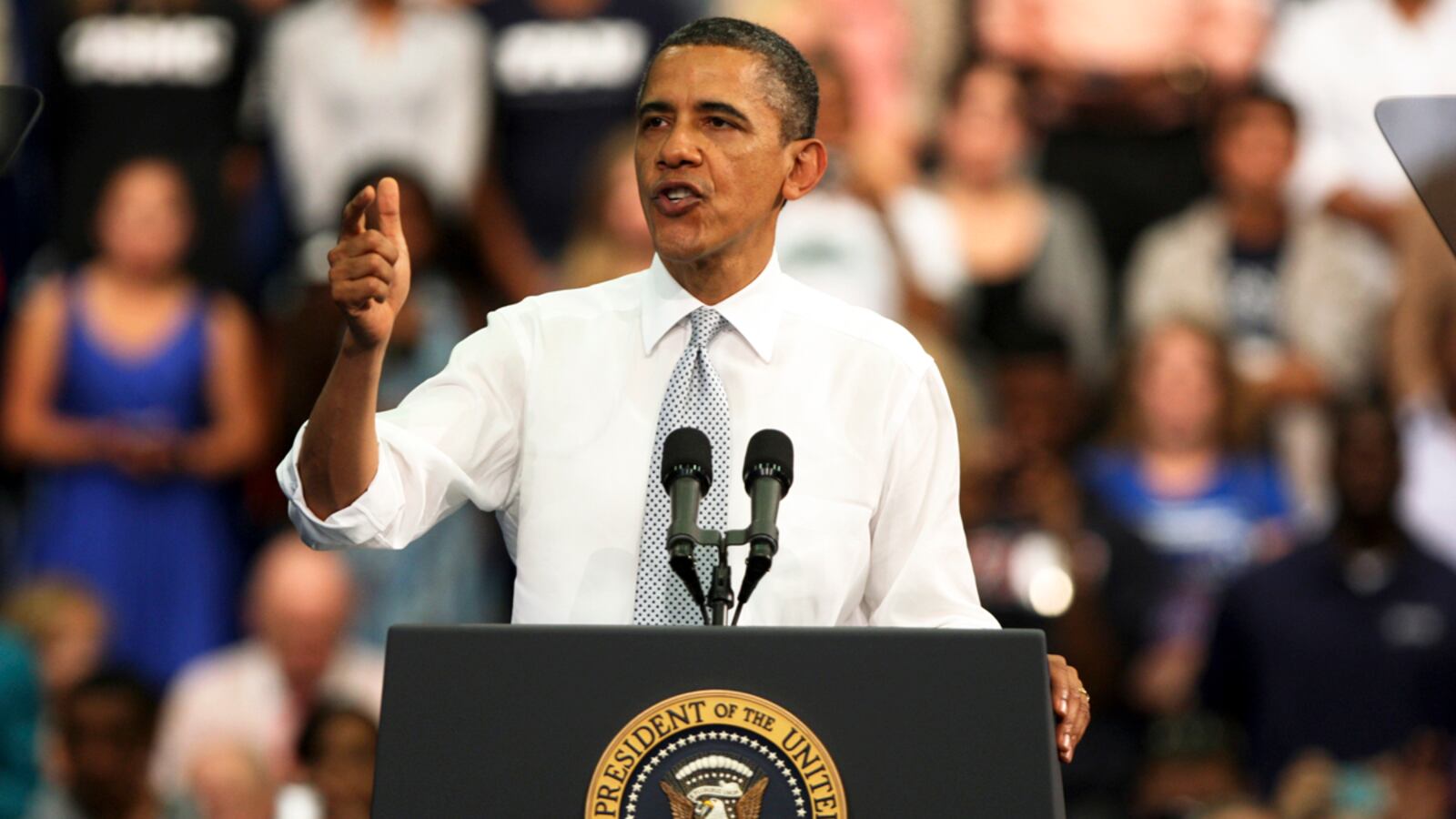 articles/2012/04/12/michael-tomasky-economic-fairness-isn-t-enough-for-obama-s-game-plan/obama-and-economy-tomasky_uohxis