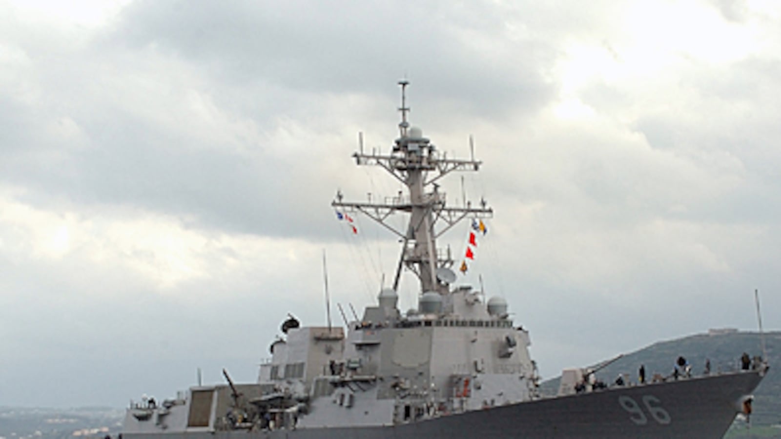 cheats/2009/04/09/navy-arrives-in-pirate-territory/navy_v5ux6n