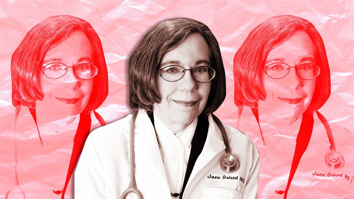 201207-banco-dr-tease_mf0ksx