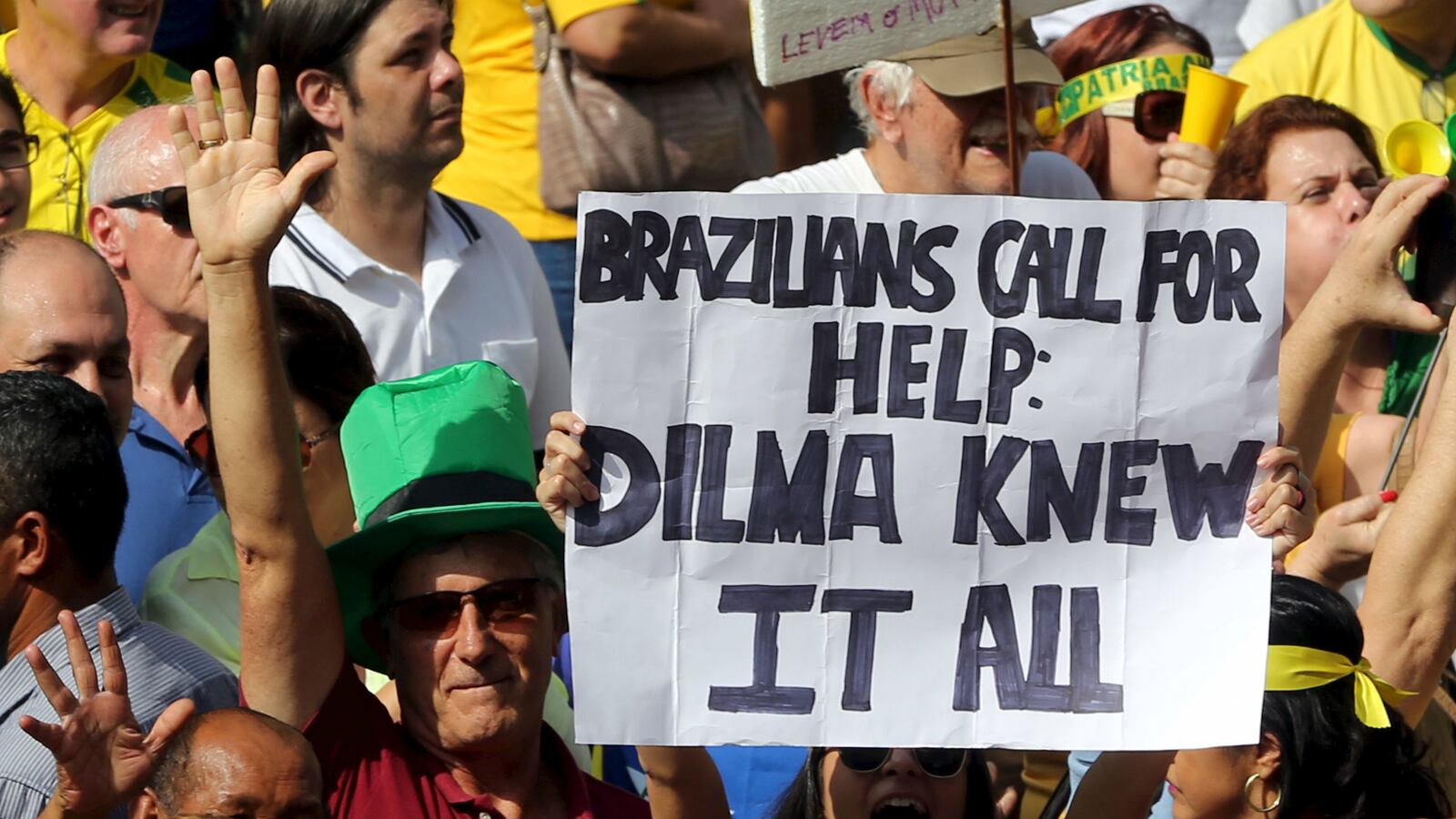 cheats/2015/04/12/anti-corruption-rallies-return-in-brazil/150412-brazilian-protests-cheat_pftl0v