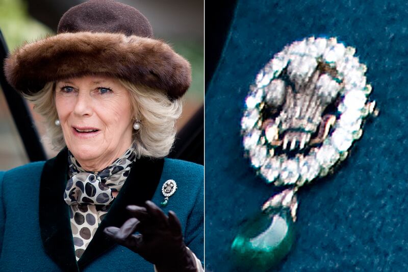 articles/2012/03/14/camilla-wears-diana-s-brooch/camilla-brooch-royalist_nxp5iy