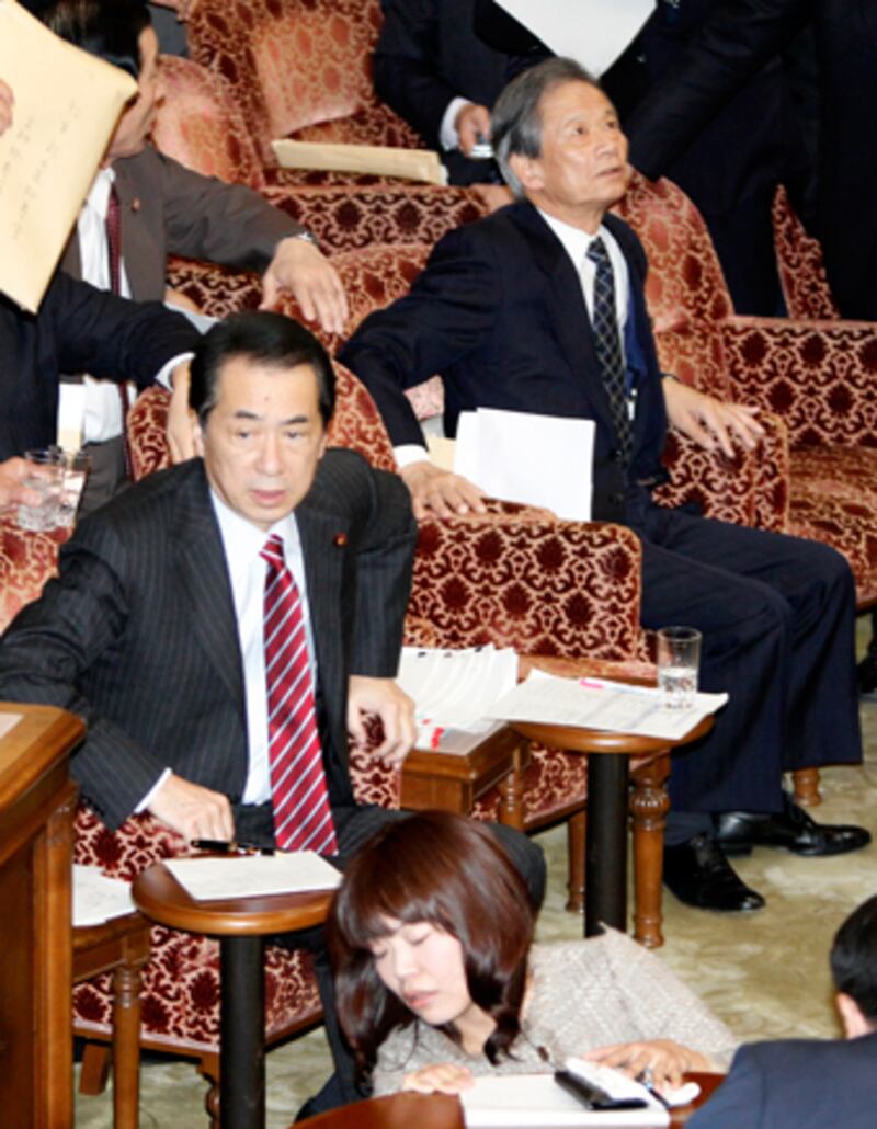 galleries/2011/03/11/quake-tsunami-hit-japan/japan-quake-6_tj2rrh