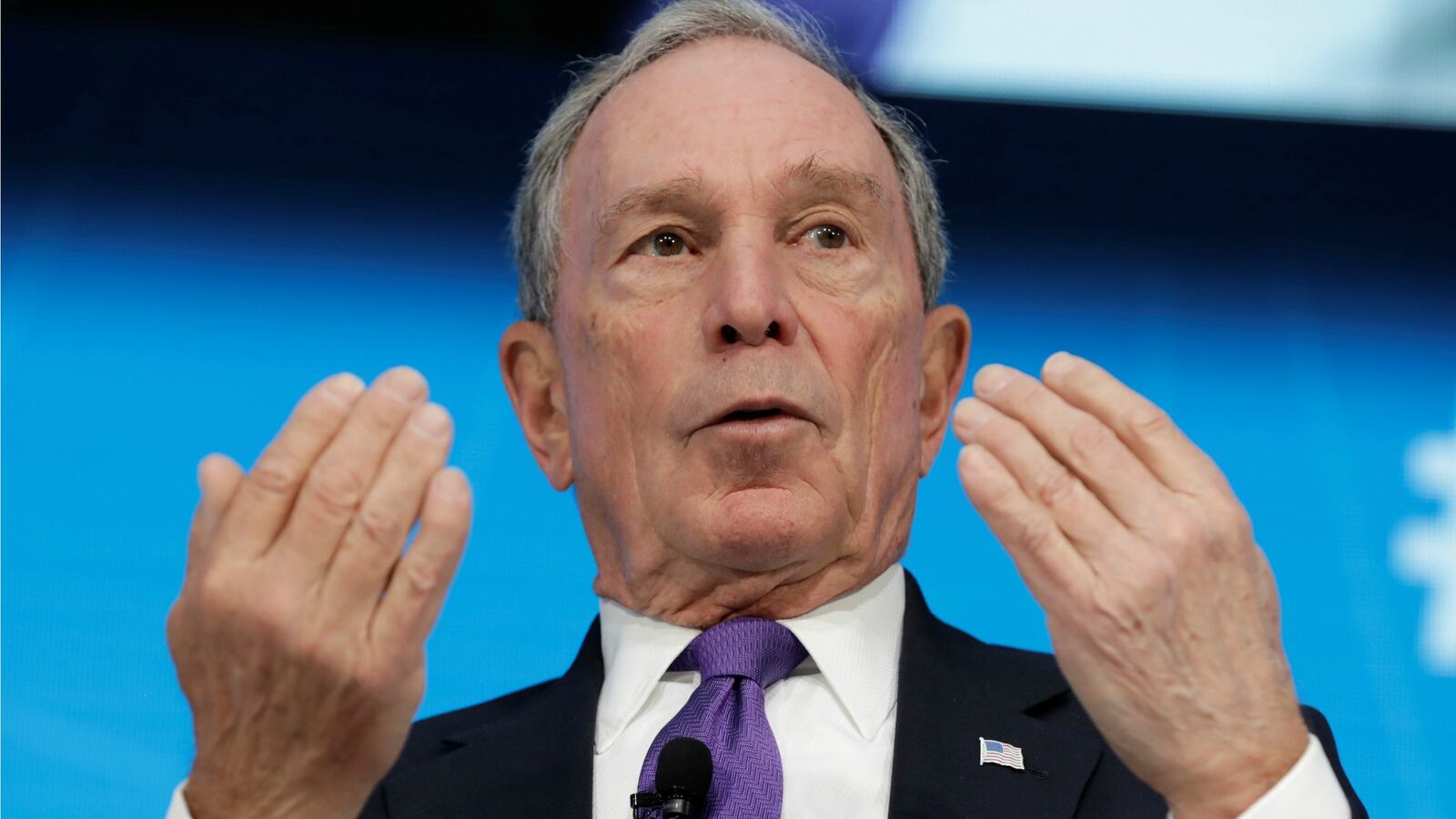 180422-bloomberg-paris-climate-accord-cheat_f9viwb