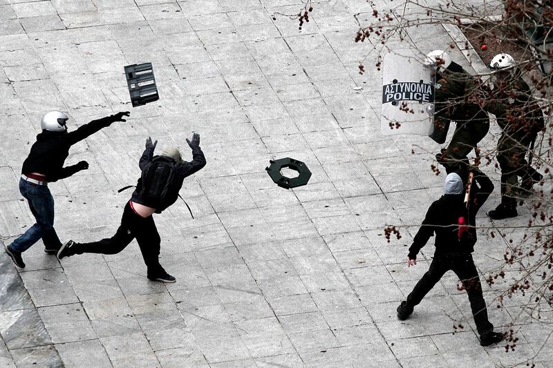 galleries/2012/02/14/greece-riot-photos-protesters-rage-against-austerity/GAL-greece-riots-08_tnfzkr