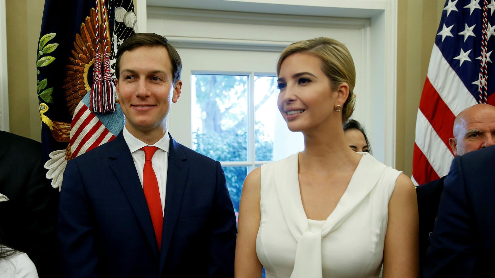 171217-kushner-ivanka-disclosures-lawsuit-cheat_g8hqwa