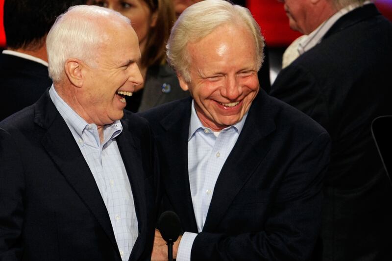 galleries/2012/02/17/mike-dewine-and-other-political-turncoats-photos/defectors-lieberman_ebehfj