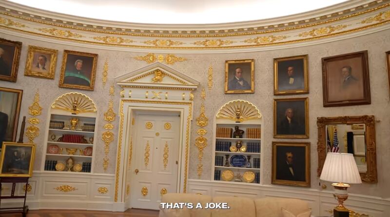 A view of Trump's gold decor in the Oval Office.