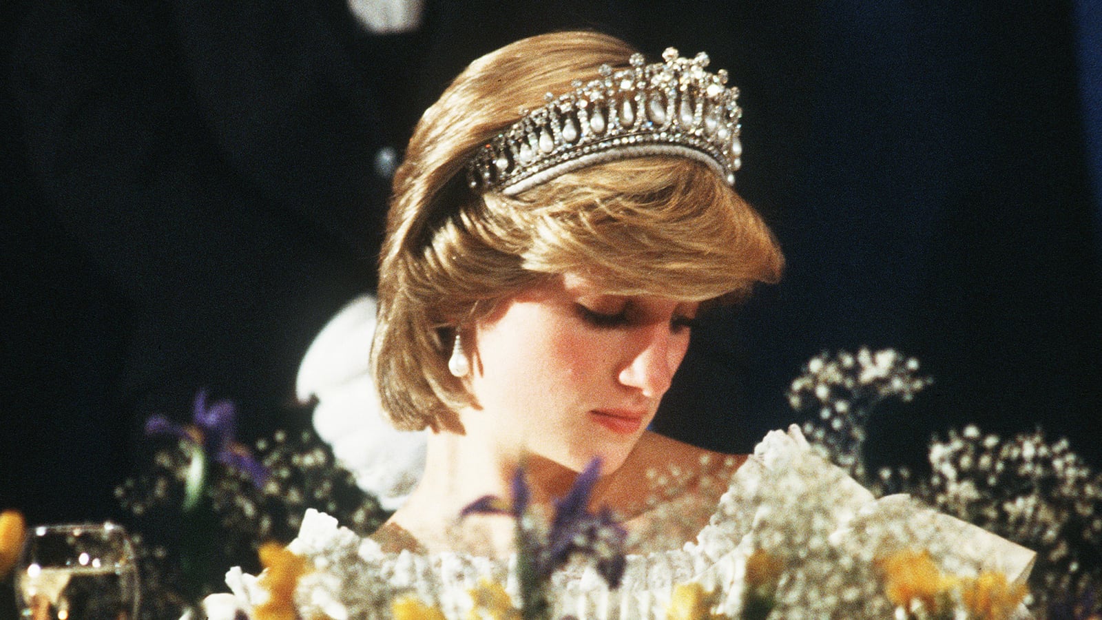 articles/2014/07/12/the-stacks-the-day-the-fairytale-died/140710-johnson-princess-di-tease_ga4n66