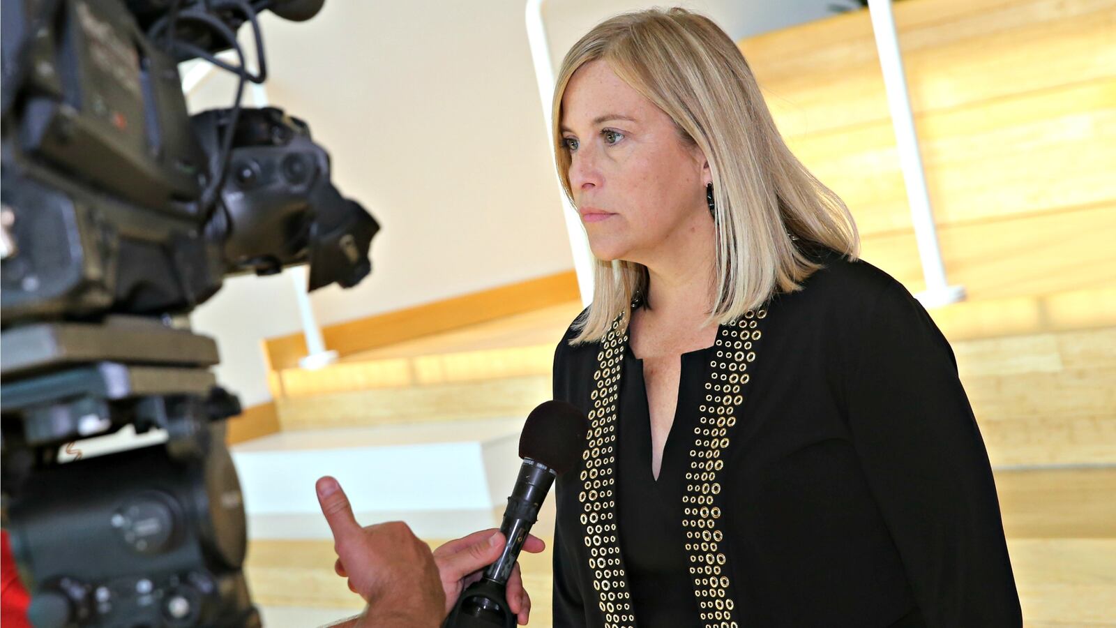 megan-barry-express_hdsphc