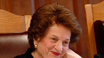 cheats/2010/03/11/patersons-case-changes-hands/judith-kaye_xflmm5