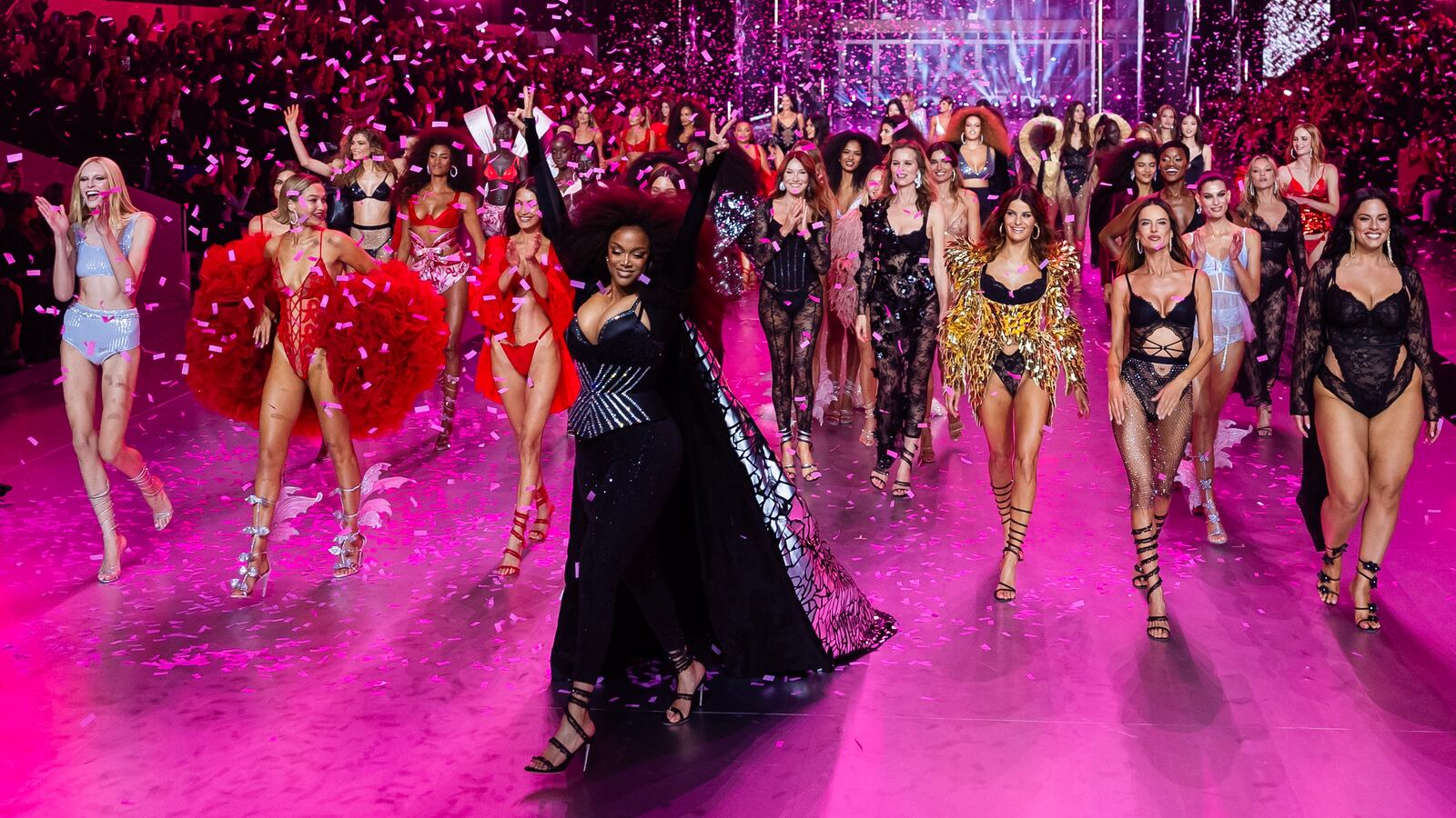 Tyra Banks and models walk the runway during the Victoria's Secret Fashion Show 2024 at Duggal Greenhouse on October 15, 2024 in Brooklyn, New York.