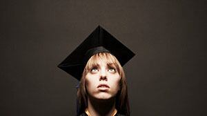 articles/2009/03/09/is-this-the-worst-year-to-graduate-college-ever/bissonnette-scared-graduates_16358_xbkxza