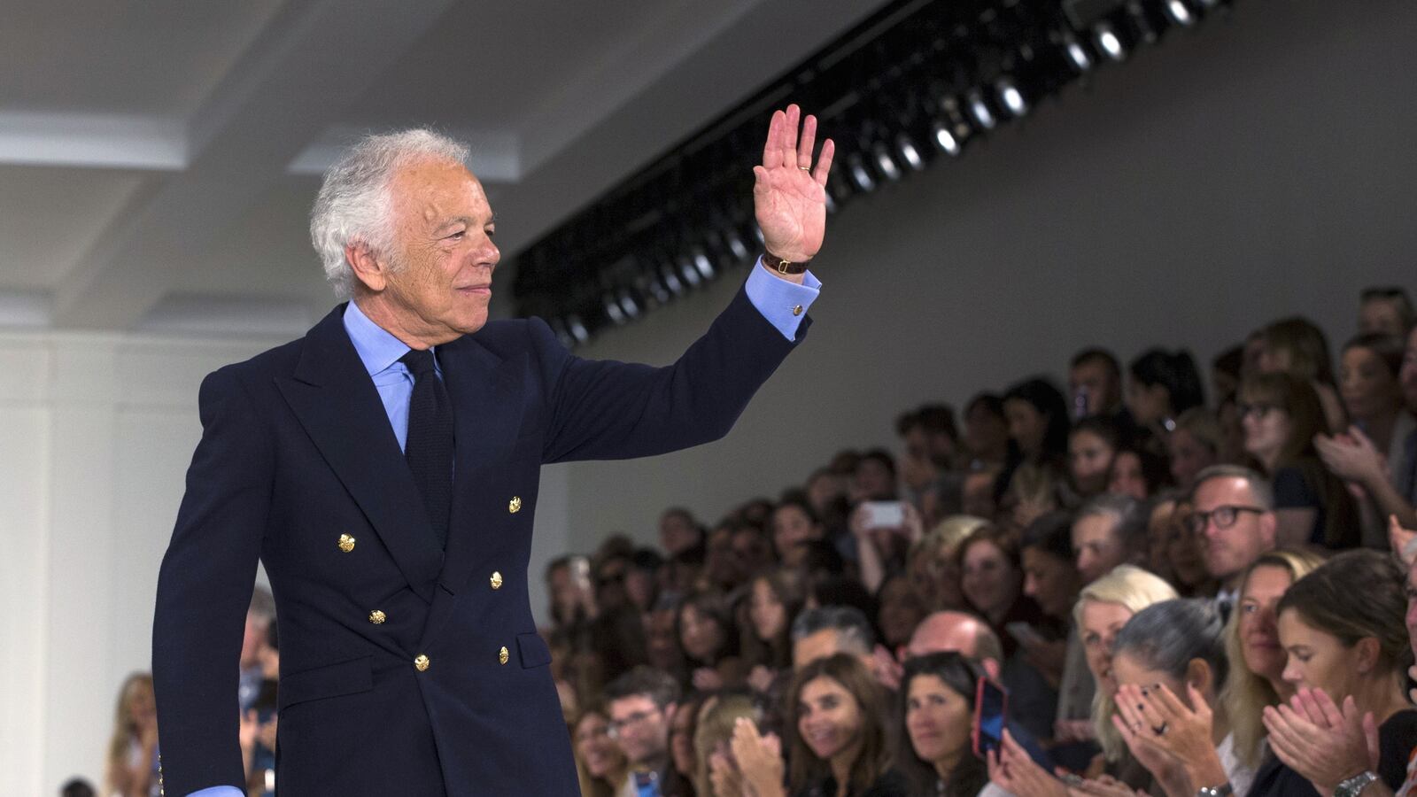 cheats/2015/09/29/ralph-lauren-stepping-down/150929-ralph-cheat_iab6d7