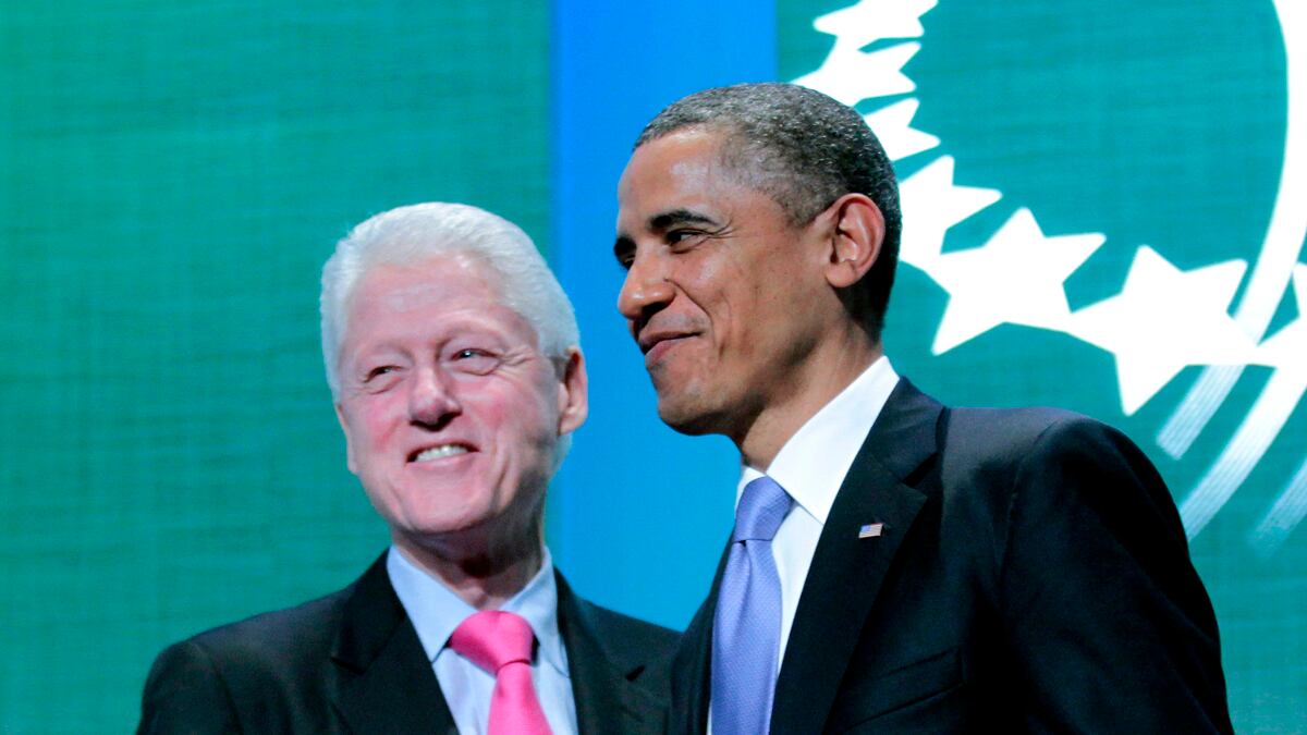 cheats/2012/04/29/clinton-to-join-obama-fundraiser/clinton-campaigns-for-obama-cheat_igjqan