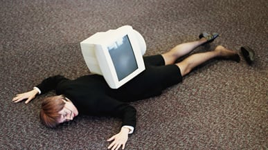 articles/2010/12/03/how-to-get-revenge-online/knight-revenge-websites_144076_nrfxlv