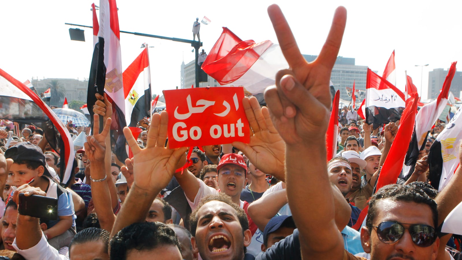 cheats/2013/07/03/hours-ahead-of-deadline-morsi-defiant/130703-Egypt-cheat_s4hosw