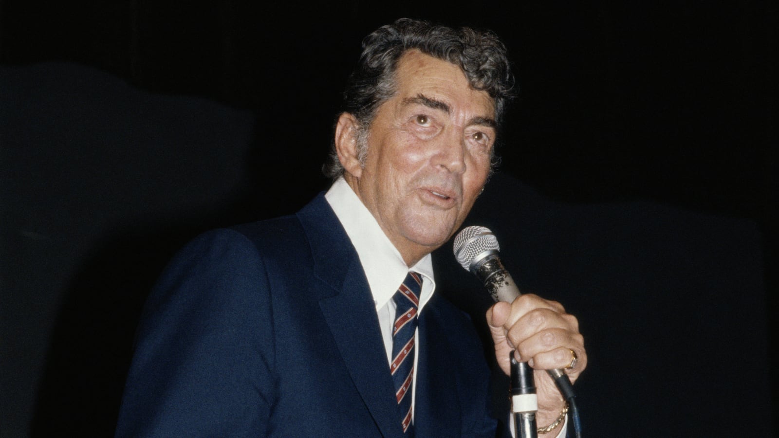 articles/2016/05/15/just-how-good-a-singer-was-dean-martin/160514-goia-dean-martin-tease_ukl3hk