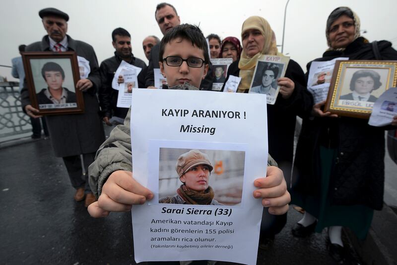 articles/2013/02/05/sarai-sierra-american-slain-in-istanbul-was-an-artist-in-the-making/130204-Daly-Staten-Island-tease_d47n5i