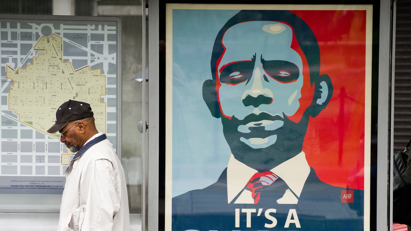 articles/2013/11/26/americans-don-t-like-obama-s-job-performance-or-him/131126-soltis-obama-tease_epax0e