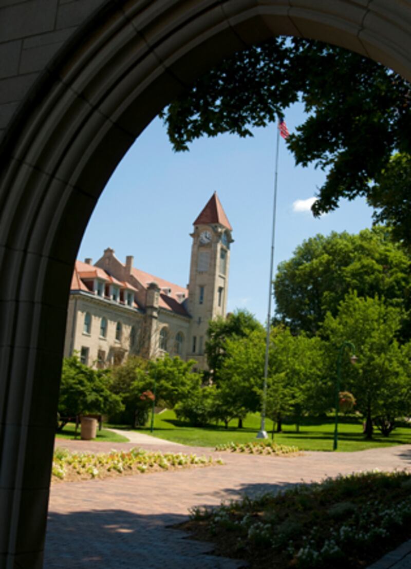 galleries/2009/12/13/the-decade-s-hottest-schools/hottest-schools---indiana-university-at-bloomington_qusu3n