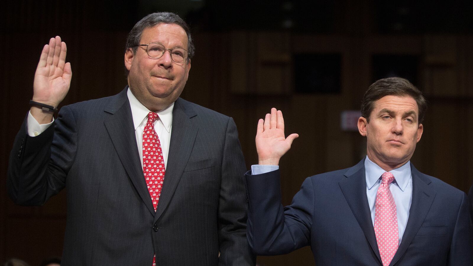 articles/2014/04/09/comcast-coasts-through-first-senate-hearing-into-45-2-billion-merger-with-time-warner-cable/140409-gross-comcast-tease_d5inr9