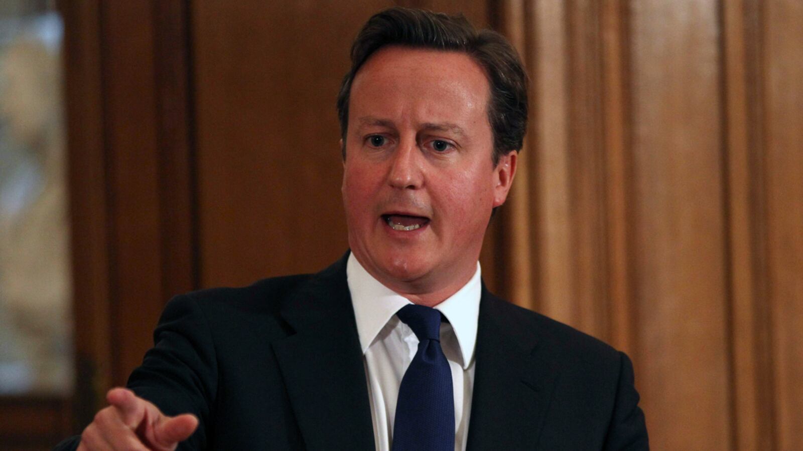 cheats/2011/07/13/news-corp-could-sell-british-papers/david-cameron-news-of-the-world-scandal-cheat_tjhomg