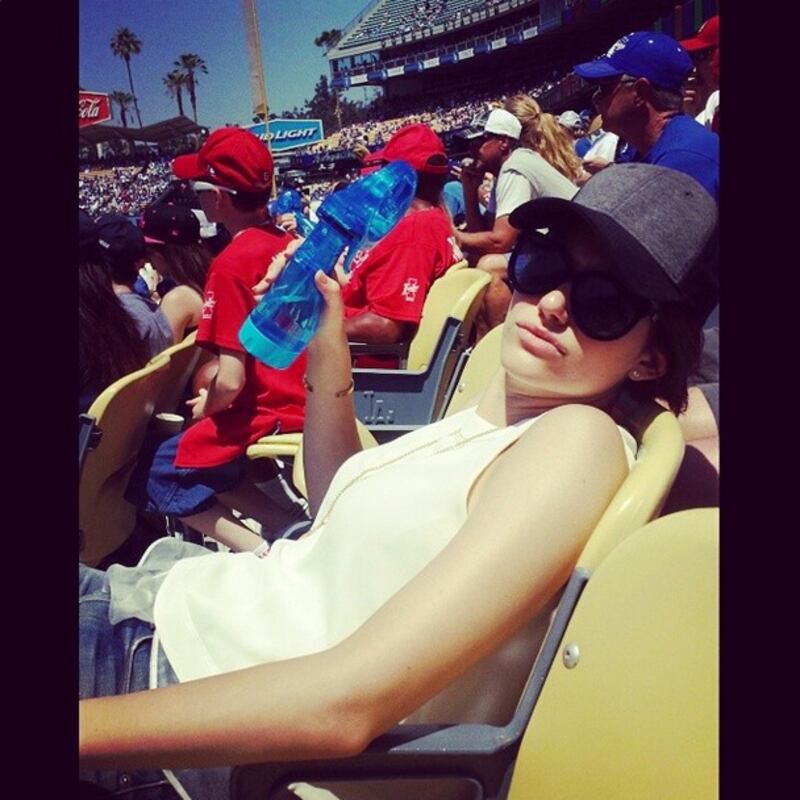 galleries/2014/07/05/from-karlie-kloss-to-taylor-swift-the-11-best-fashion-instagrams/140702-insta-emmy_rxbxzg