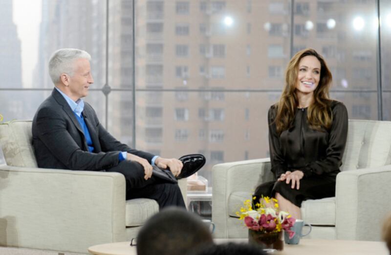 galleries/2011/12/11/adele-kylie-jenner-and-more-celebrity-twitter-photos/celebrity-twitpics-anderson-cooper_jqcfpu