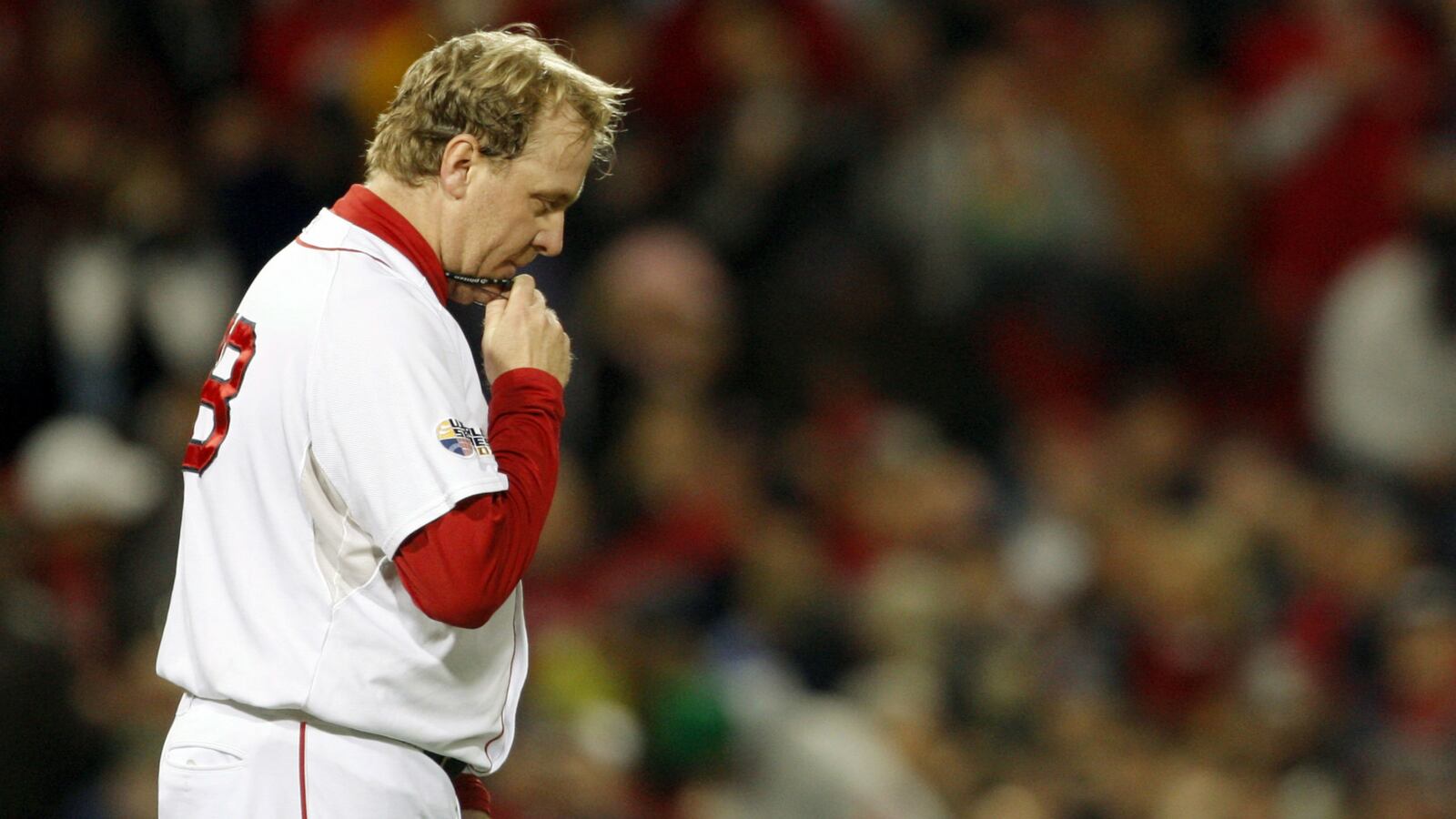 cheats/2014/08/20/curt-schilling-treated-for-mouth-cancer/140820-schilling-cheat_l7ln9v