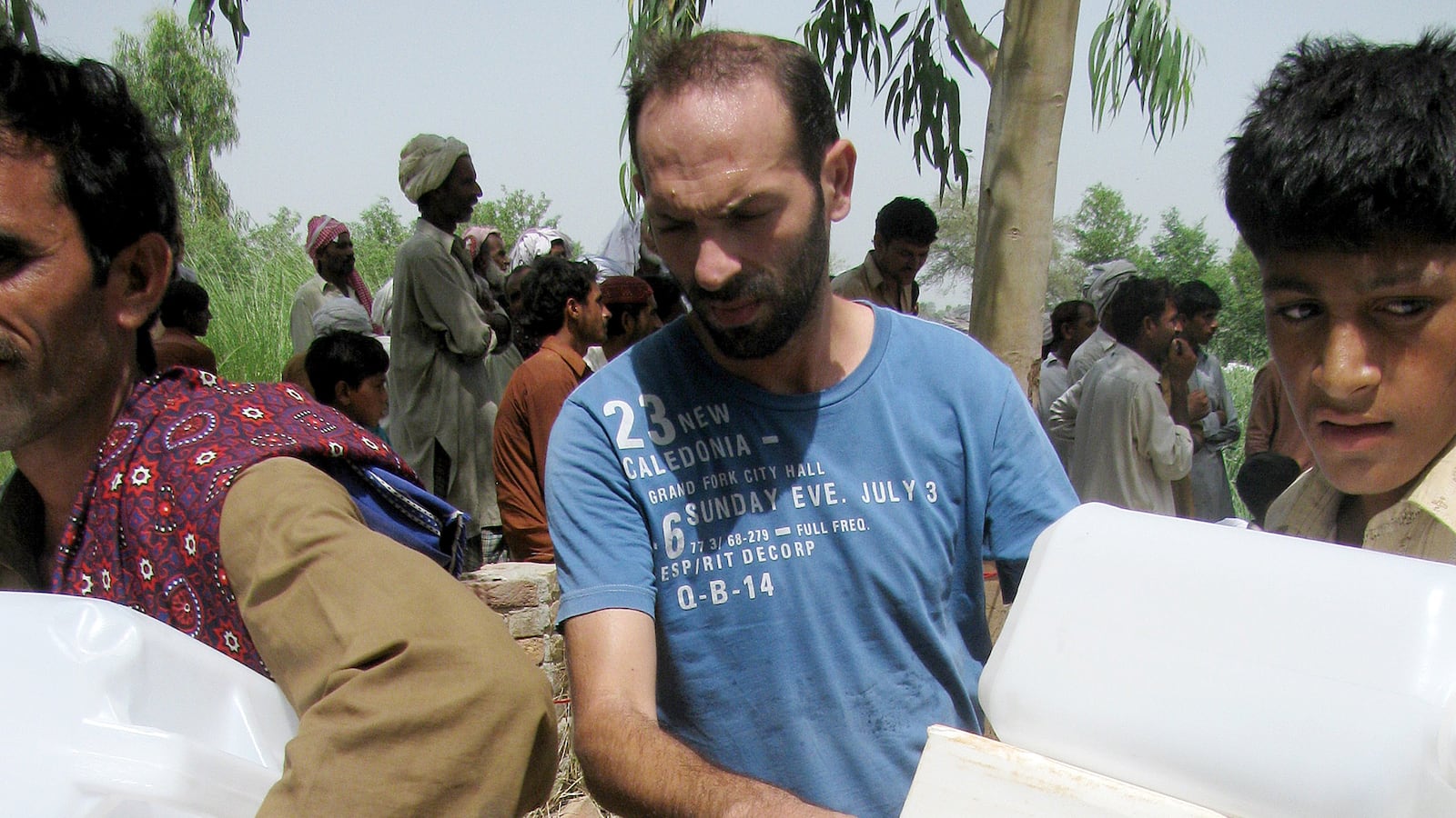 articles/2015/04/24/italians-grieve-over-hostage-killed-in-drone-strike/150424-Nadeau-hostage-tease_rj2qk4