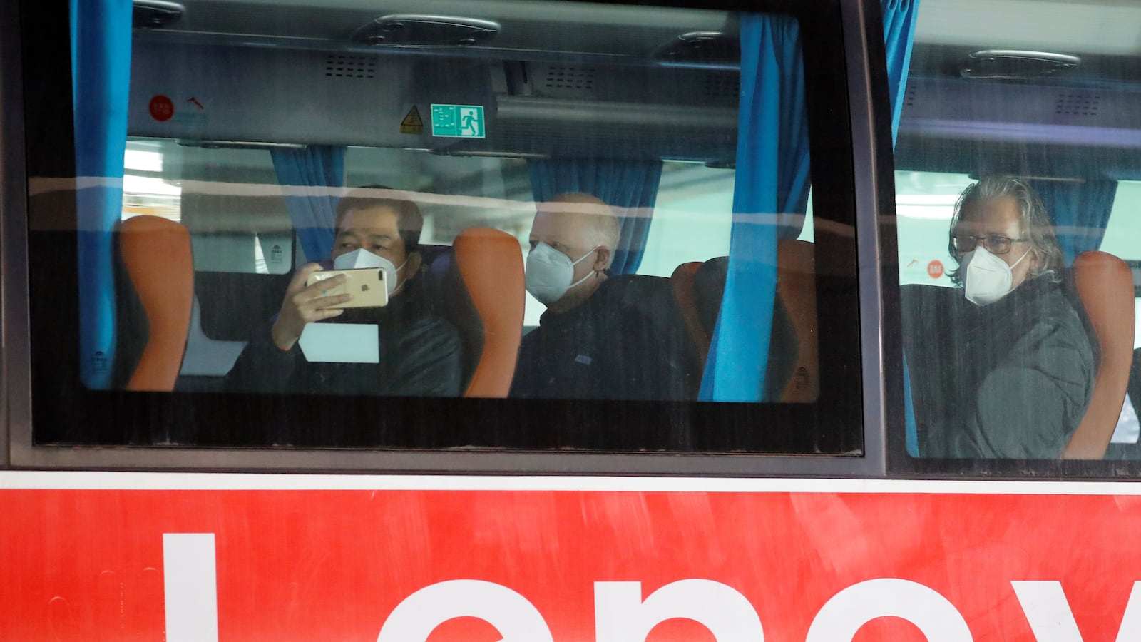 2021-01-14T053227Z_1877330224_RC2H7L9B08FC_RTRMADP_3_HEALTH-CORONAVIRUS-WHO-CHINA_ecoqnq