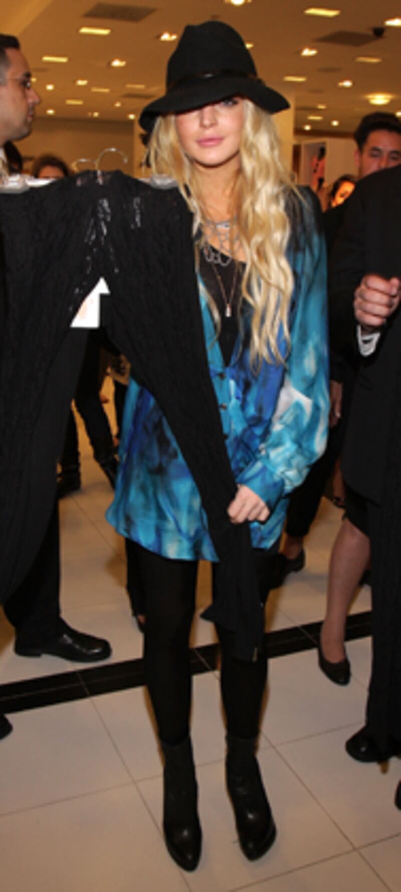 galleries/2009/09/10/fashion-s-night-out/fashionnightout-1_bbsi44