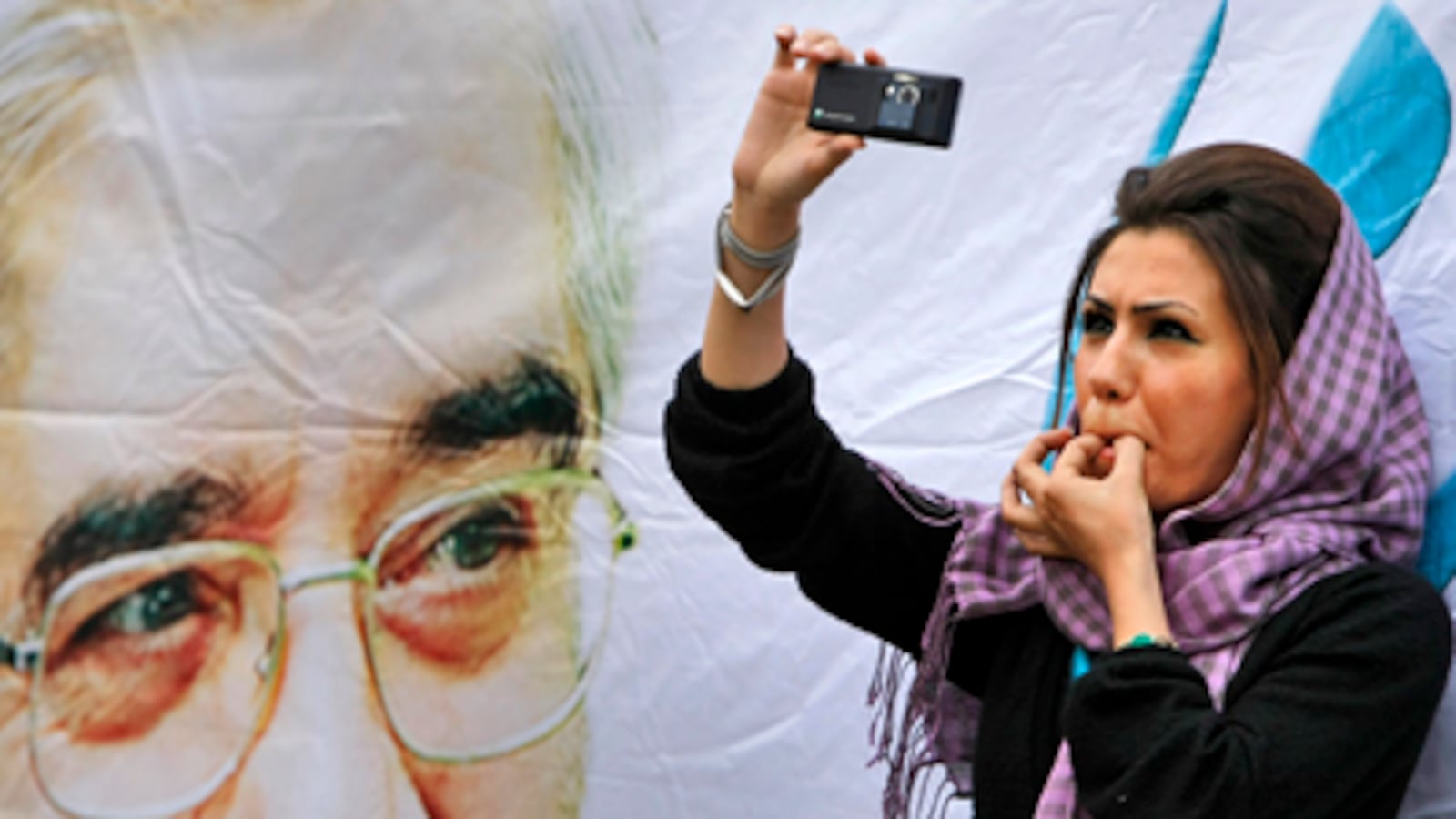 articles/2009/06/17/the-media-can-profit-from-twitters-big-week/kramer-twitter-media_32587_i8m1fg