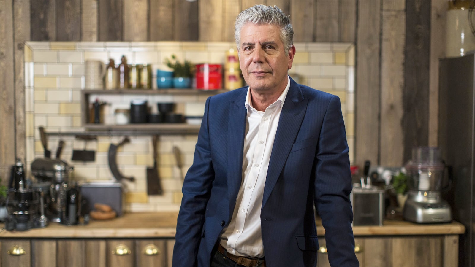 180608-Stern-Anthony-Bourdain-show-us-a-better-world-hero_lzacre