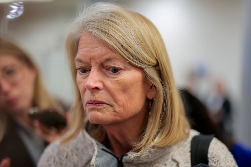 Sen. Lisa Murkowski (R-AK) talks with reporters ahead of a vote in the U.S. Capitol on January 27, 2026 in Washington, DC. The Senate is discussing DHS funding as tensions remain high in Minneapolis after the shooting death of Alex Pretti by federal agents.