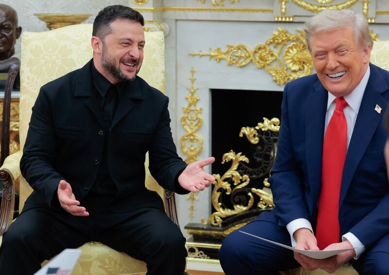 WASHINGTON, DC - AUGUST 18: U.S. President Donald Trump meets with Ukrainian President Volodymyr Zelensky in the Oval Office at the White House on August 18, 2025 in Washington, DC. President Trump is hosting President Zelensky at the White House for a bilateral meeting and later an expanded meeting with European leaders to discuss a peace deal between Russia and Ukraine. (Photo by Anna Moneymaker/Getty Images)