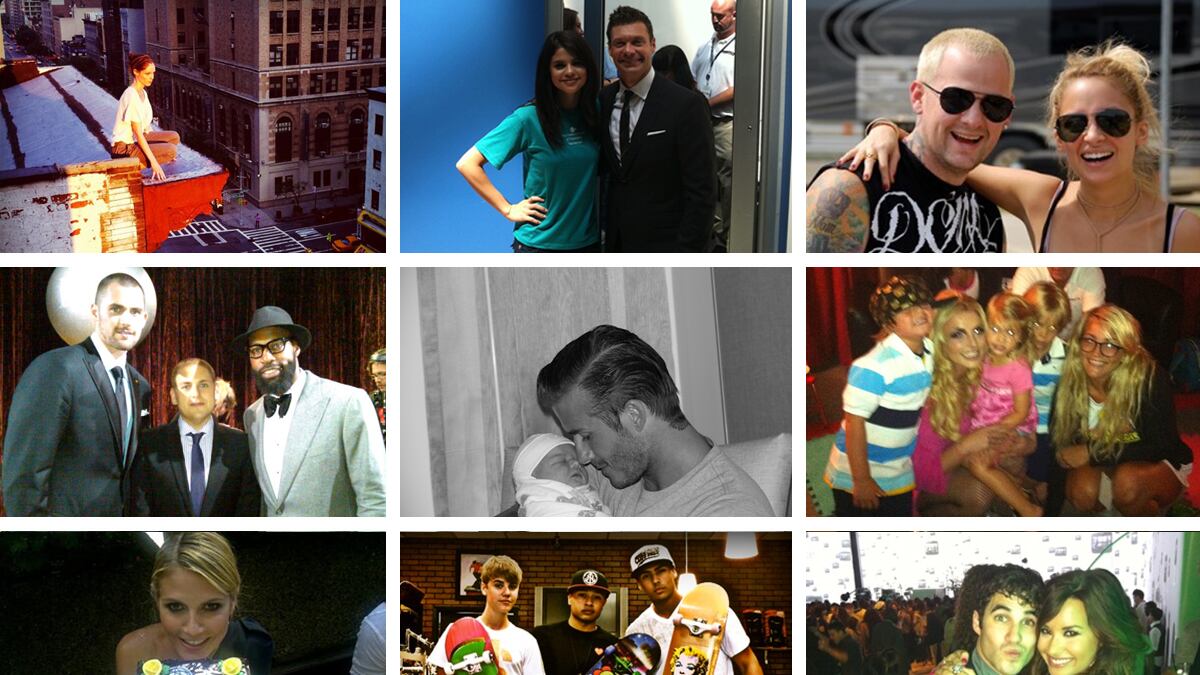 galleries/2011/07/24/best-celebrity-twitter-pictures/best-celebrity-twitter-pictures-tease_y4hoy4