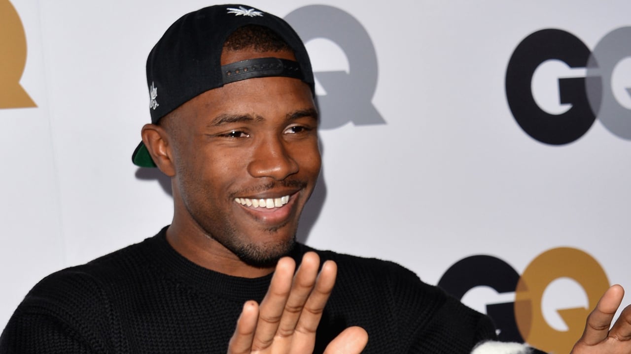 cheats/2013/02/08/frank-ocean-moving-to-shanghai/130208-frank-ocean-moving-cheat_zvaxsu