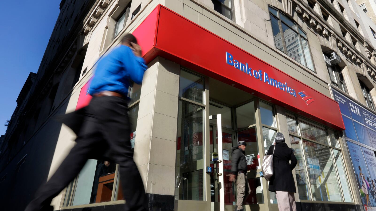 articles/2013/01/07/banks-settle-mortgage-investigations-with-nearly-20-billion-in-payments/boa-bank-settle-tease_q6a1e2