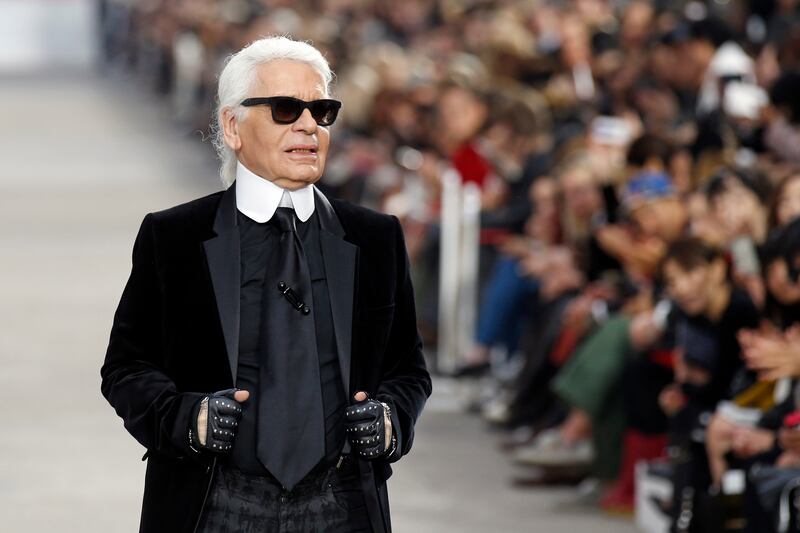 articles/2013/10/30/karl-lagerfield-charged-with-defamation-naomi-campbell-calls-victoria-beckham-out/131030-karl-lagerfeld-fashion_kfz3fp