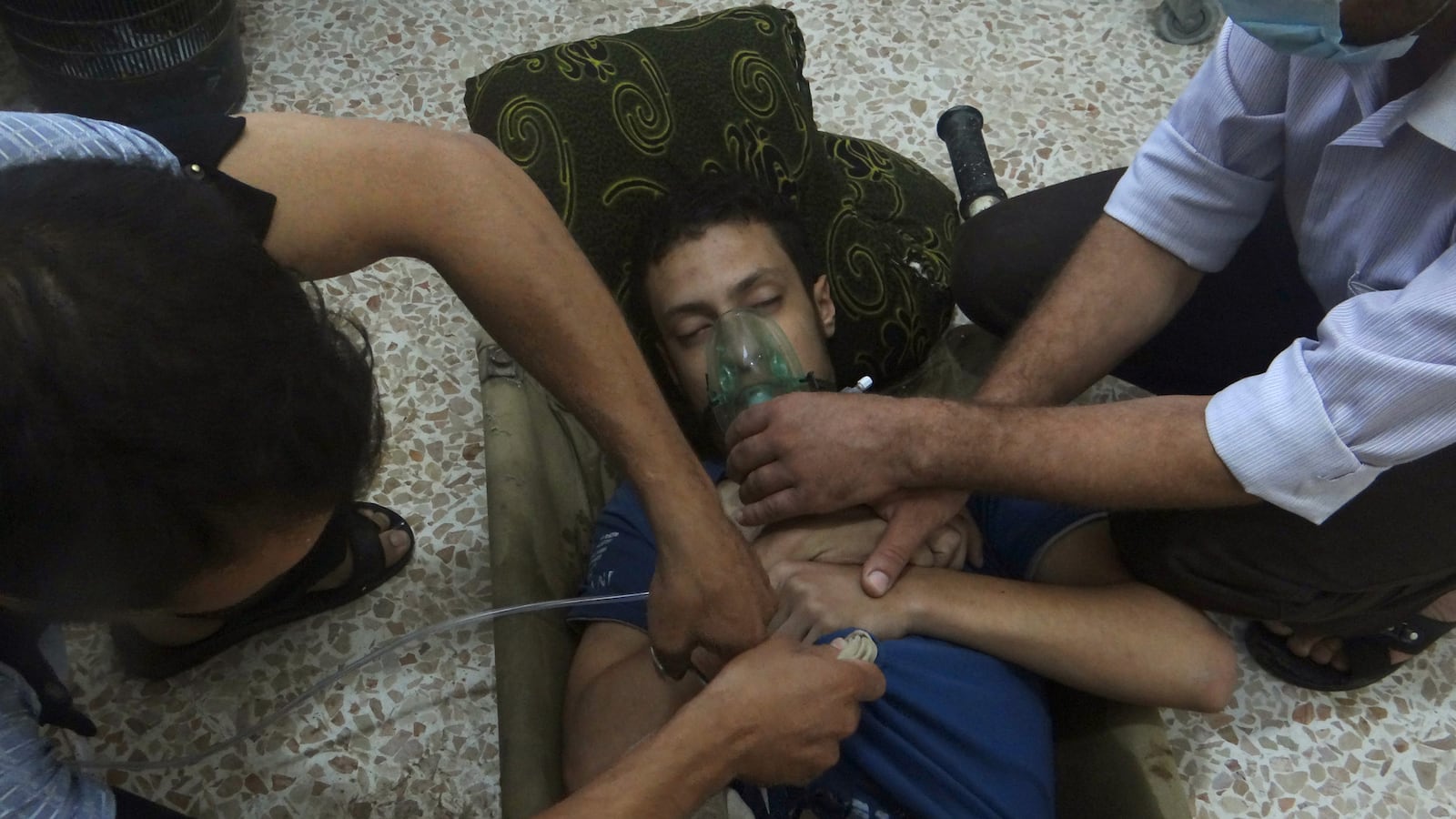 articles/2016/08/25/u-s-plans-to-corner-russia-on-syria-s-chemical-weapons/160825-dickey-syria-attacks-tease_qvupvz