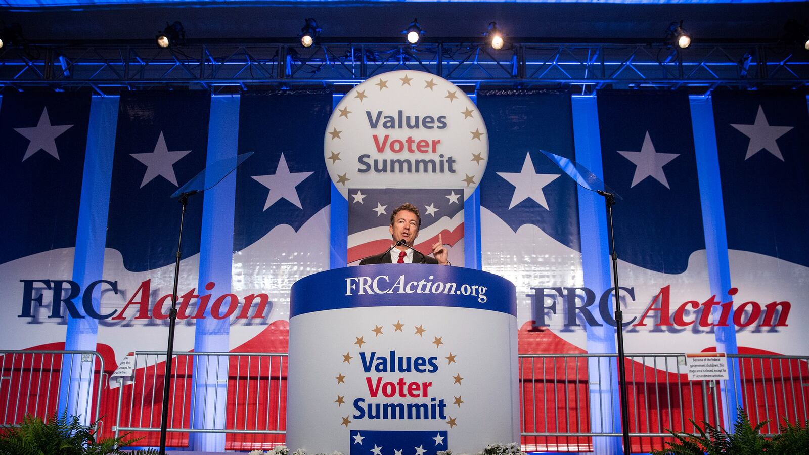 articles/2014/09/24/klutzy-conservative-jewish-outreach-at-the-values-voter-summit/140924-jacobs-values-voter-tease_wllelg