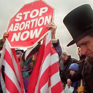 articles/2014/01/28/house-to-pass-new-abortion-restrictions/140121-kohn-roe-v-wade-tease_mca0s2